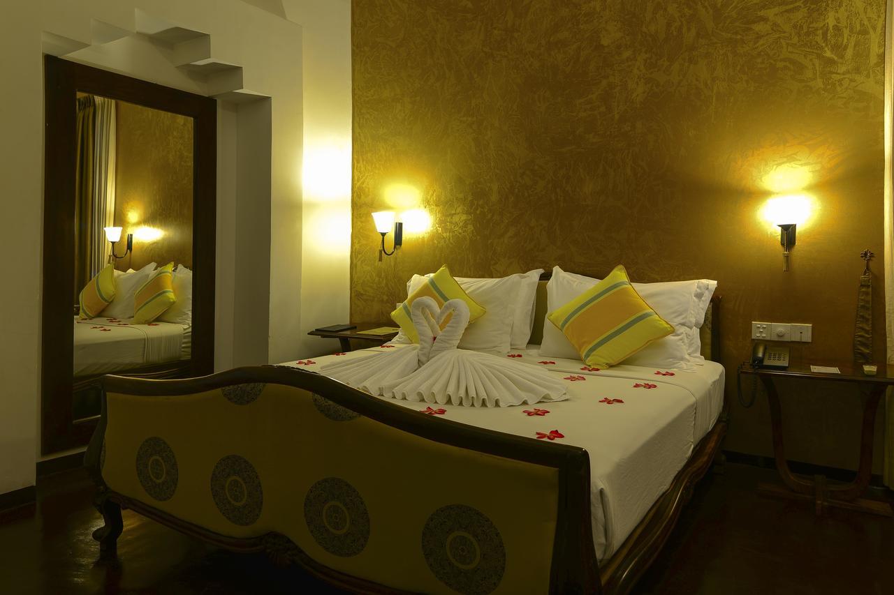 Hotel Deco en 44 Galle Exterior foto