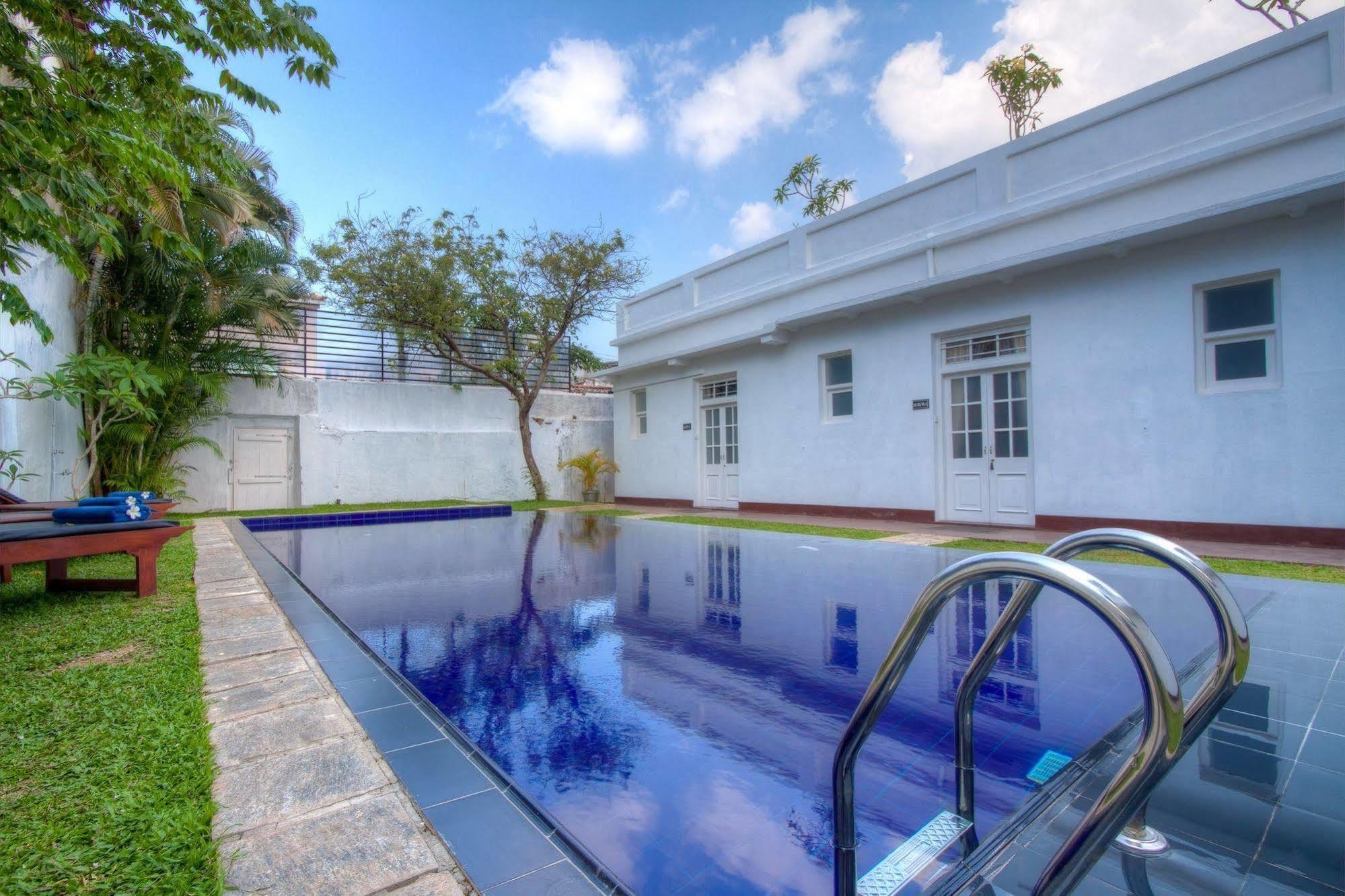 Hotel Deco en 44 Galle Exterior foto